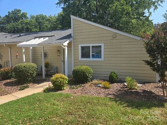 941 Sardis Cove Drive
