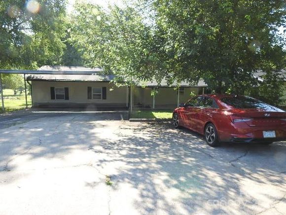 301 Meredith Drive