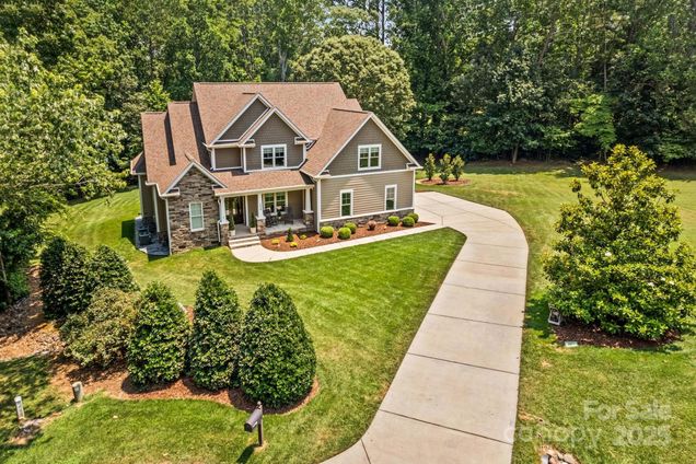 168 Monarch Lane