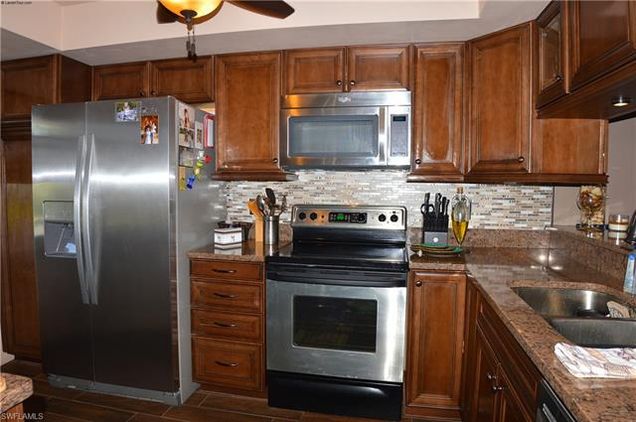 309 Cape Coral Pkwy W Unit 204 Cape Coral Fl 33914 Mls