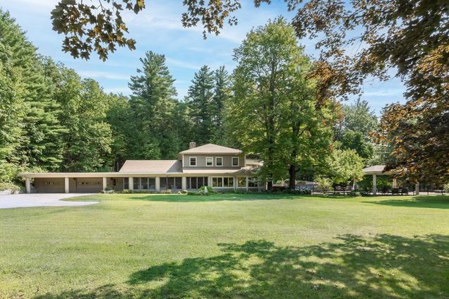 92 Riverview Park Goffstown, NH House Sold - Photo 1 of 40. Opens carousel modal