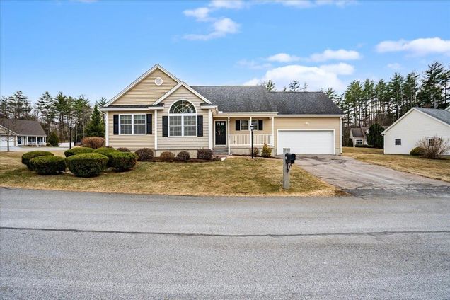 10 Marions Bow, NH Condo Sold - Photo 1 of 32. Opens carousel modal