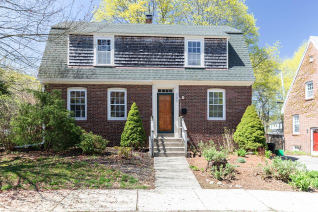 623 Kearsarge Portsmouth, NH House Sold - Photo 1 of 22. Opens carousel modal