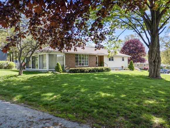 1 Taylor Portsmouth, NH House Sold - Photo 1 of 52. Opens carousel modal