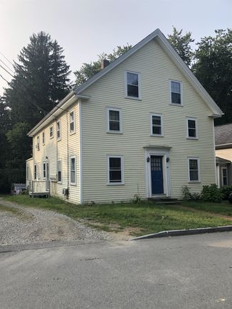108 Spring Portsmouth, NH Apartment Active - Photo 1 of 15. Opens carousel modal