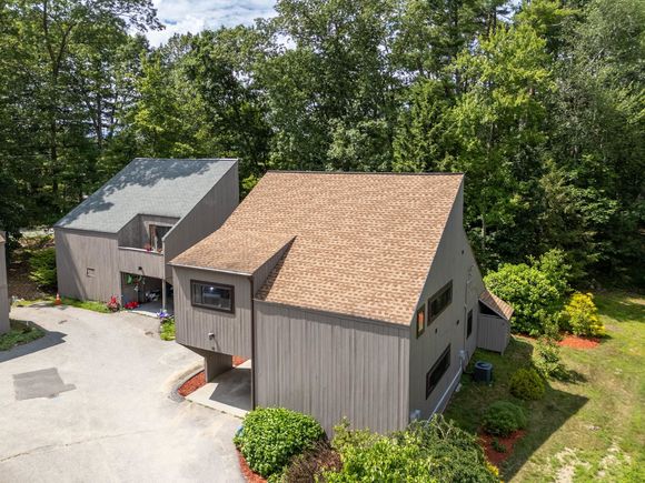 32 Coburn Woods