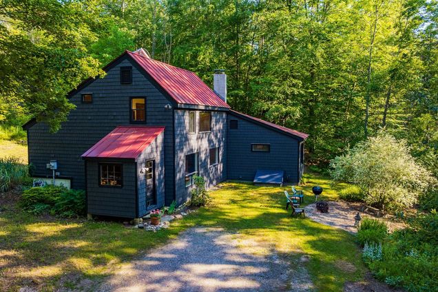 106 Mill Brook