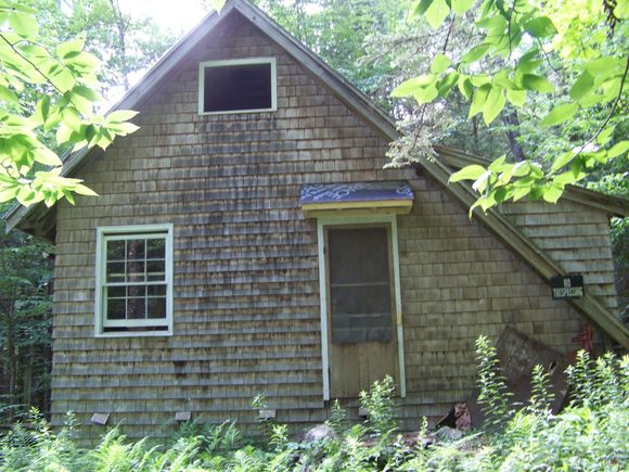 981 Quarry Hill