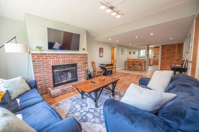 32B Snow Tree Unit Oaks B