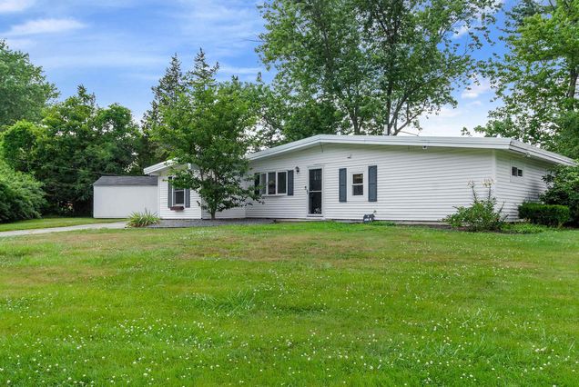 21 Arbor Dover, NH House Active - Photo 1 of 16. Opens carousel modal