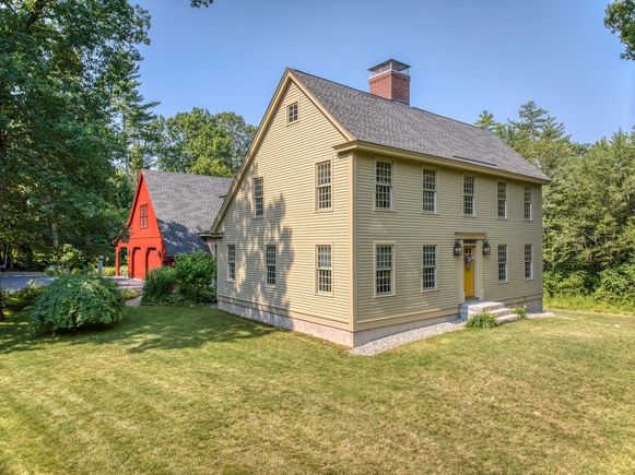 55 Oak Hill Brookline, NH House Active - Photo 1 of 59. Opens carousel modal