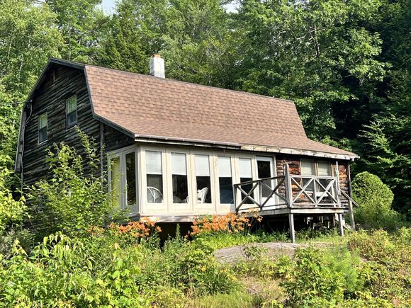 8 Hillside