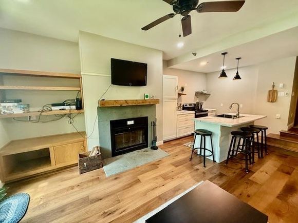 112 Highridge Unit 4