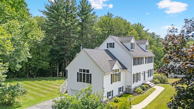 6 Carriage Chase Atkinson, NH House Active - Photo 1 of 47. Opens carousel modal