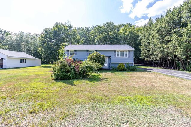 96 Back River Merrimack, NH House Active - Photo 1 of 11. Opens carousel modal