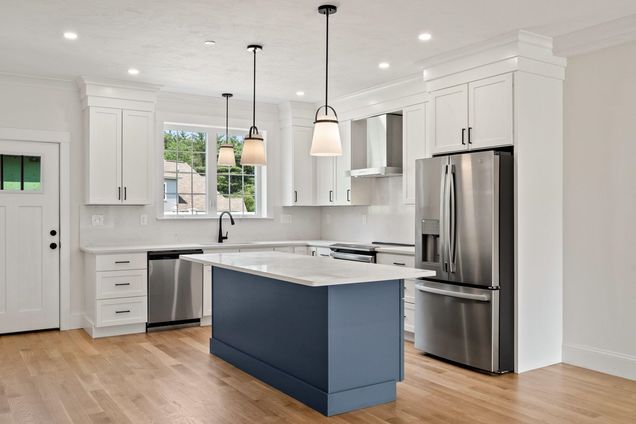 67 Groton Nashua, NH House Active - Photo 1 of 54. Opens carousel modal