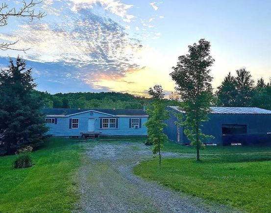 529 Poker Hill
