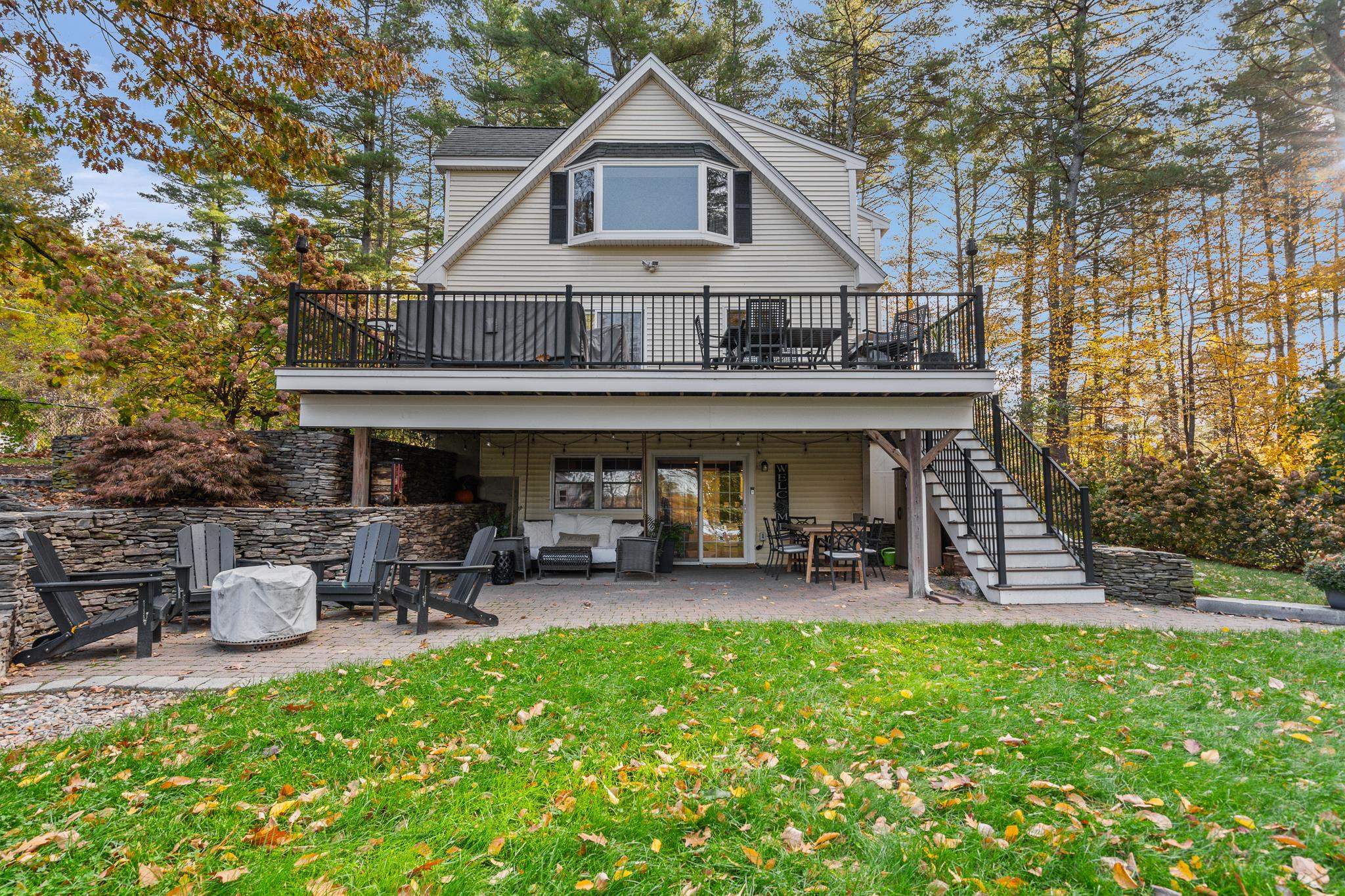 Versatile Nh 24 Lilac, Pelham, NH 03076 | MLS# 5116124
