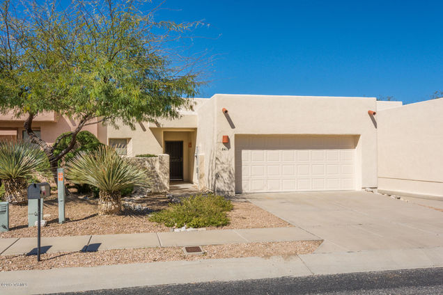 8419 N Hanks Place Tucson, AZ Townhouse Sold - Photo 1 of 37. Opens carousel modal