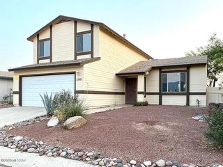 2625 W Lazybrook Drive
