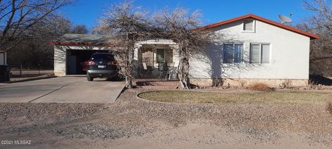 696 W Rainbow Trail