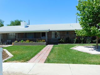 1107 W Granada Street