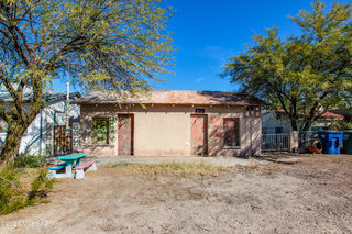 522 W 17th Street