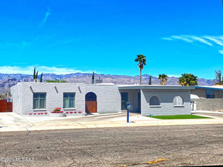 9549 E Calle Eunice