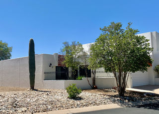 6590 E Paseo Dorado