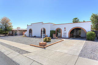 260 E Las Milpas