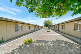 2841 N Columbus Boulevard Unit 39