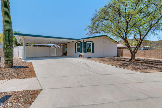 9011 N Valgrind Lane Tucson, AZ House Sold - Photo 1 of 25. Opens carousel modal