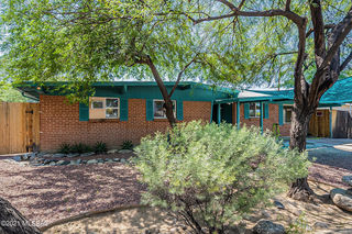 2057 W Amy Drive