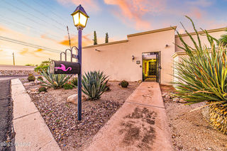 6100 N Oracle Road Unit 17