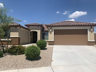 8753 N Big Ben Lane