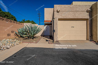 194 W Lillian Lane