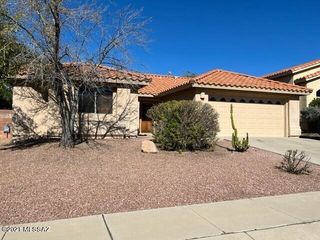660 W Sendero Claro