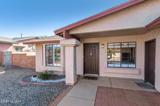 4627 W Daphne Lane
