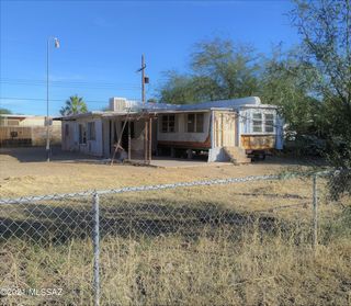 5234 N Royal Palm Drive