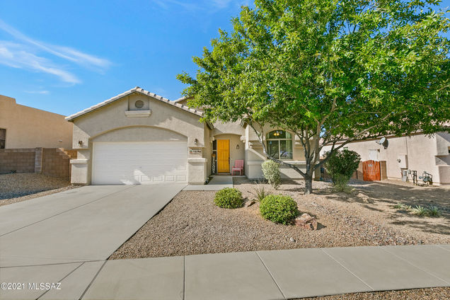 16196 S Sheffield Drive Vail, AZ House Sold - Photo 1 of 28. Opens carousel modal