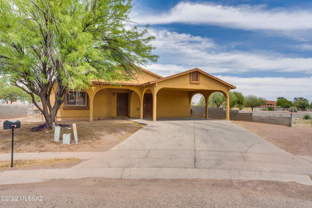 216 W Placita Casas Bonitas Tucson, AZ House Sold - Photo 1 of 45. Opens carousel modal