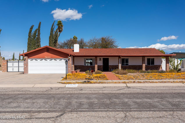 7631 E Lurlene Drive Tucson, AZ House Sold - Photo 1 of 37. Opens carousel modal