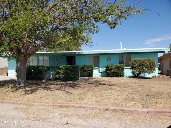 922 W 4Th Avenue San Manuel, AZ House Sold - Photo 1 of 25. Opens carousel modal