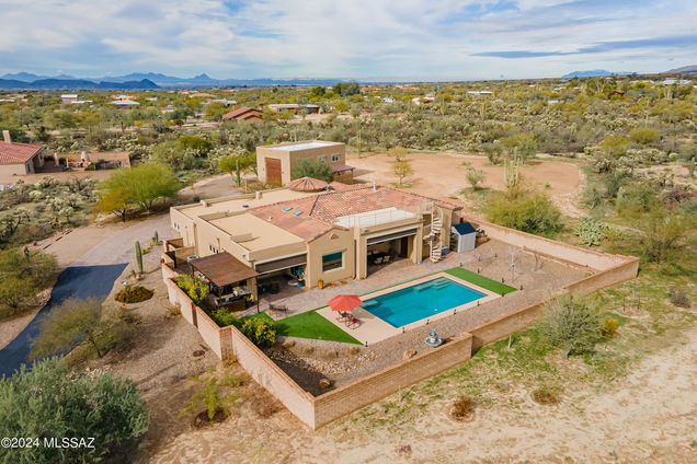 4374 W Lambert Lane Tucson, AZ House Sold - Photo 1 of 48. Opens carousel modal