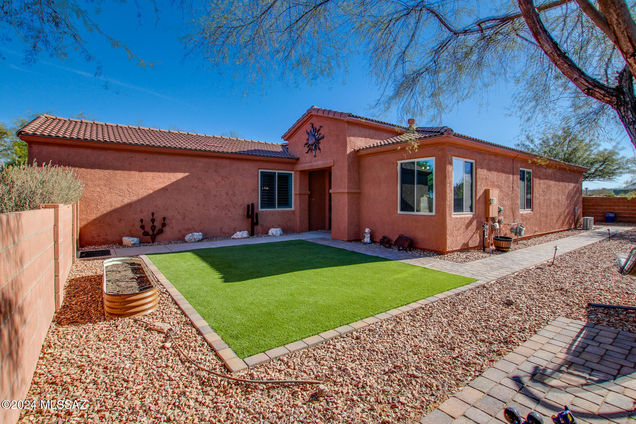 14286 E Lazy Jake Lane