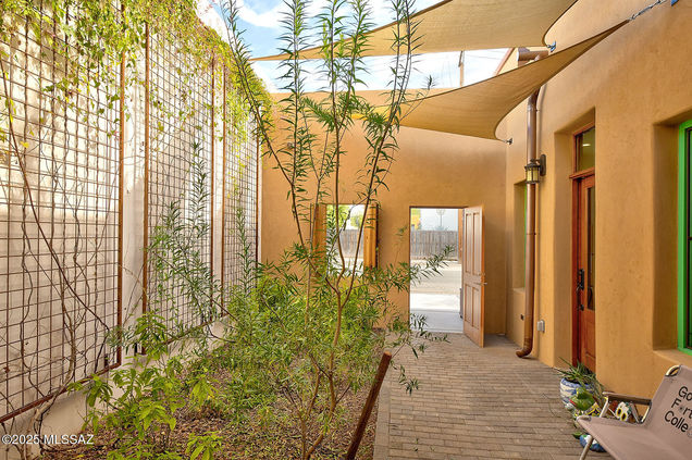 440 S Meyer Avenue Tucson, AZ Townhouse Active - Photo 1 of 23. Opens carousel modal