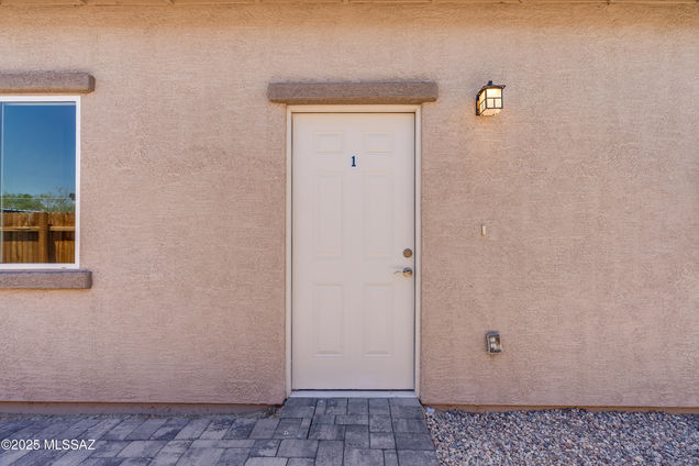 3739 N Stone Avenue Tucson, AZ Multifamily Active - Photo 1 of 37. Opens carousel modal
