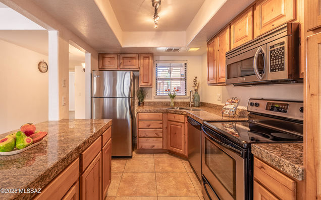 6651 N Campbell Avenue Unit APT 133