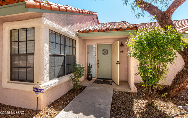 6470 N Tierra De Las Catalinas Unit 98