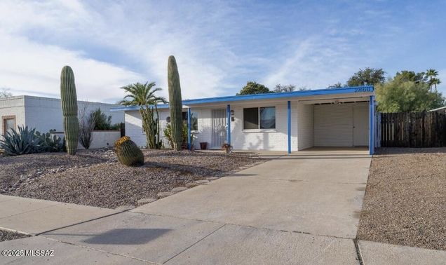 2860 W Via Del Santo Tucson, AZ House Active - Photo 1 of 1. Opens carousel modal